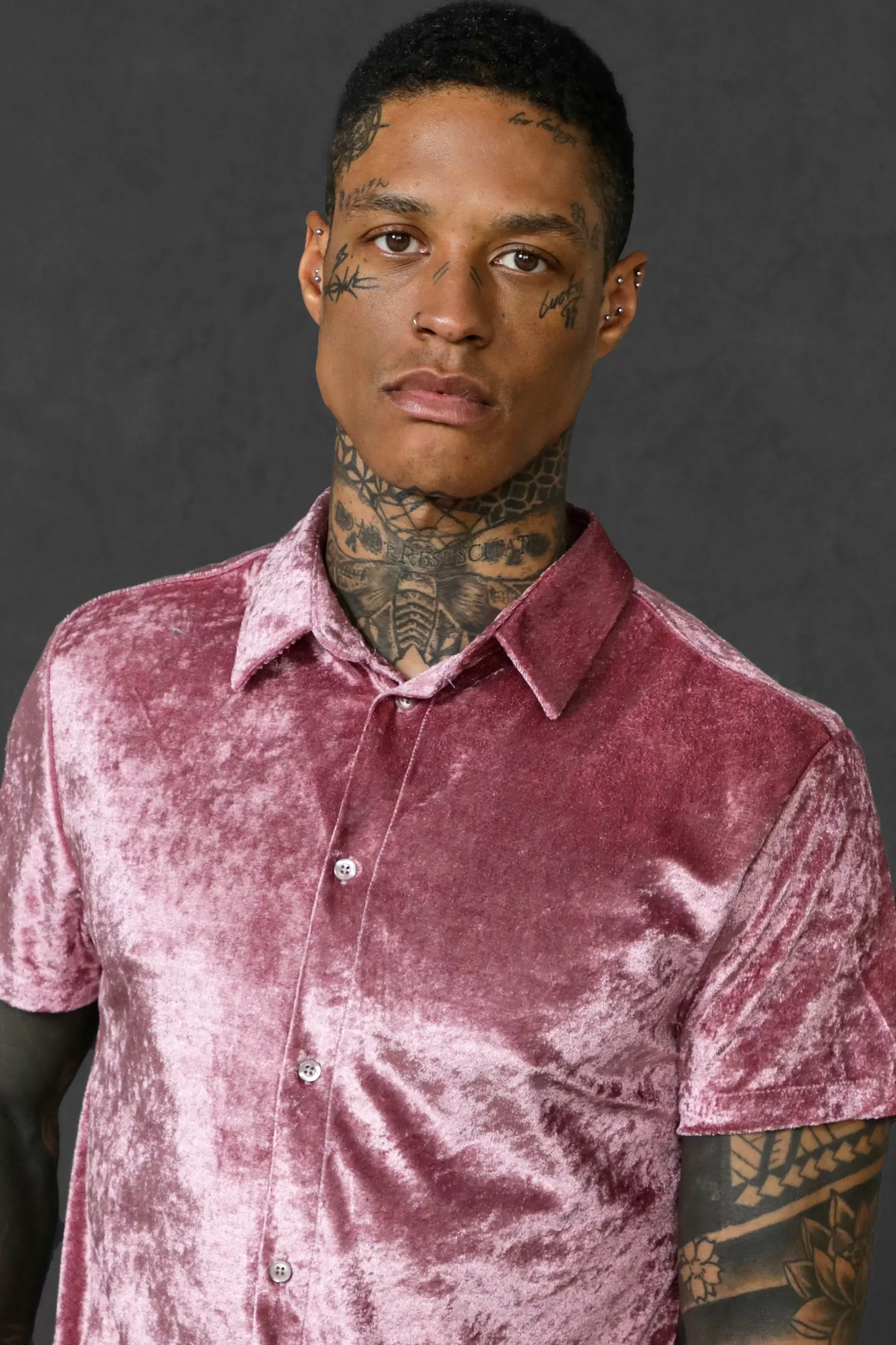 Pink velvet shirt hot sale mens